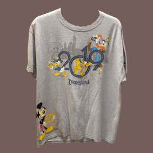 Disney Parks Disneyland Tee | Gray Graphic | Size XL | Vintage 2019